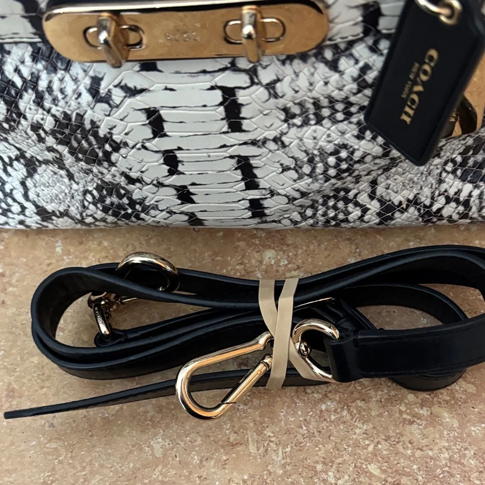 Coach Swagger 27 Snakeskin Satchel with Black and Gold Accents - Picture 2 of 10
